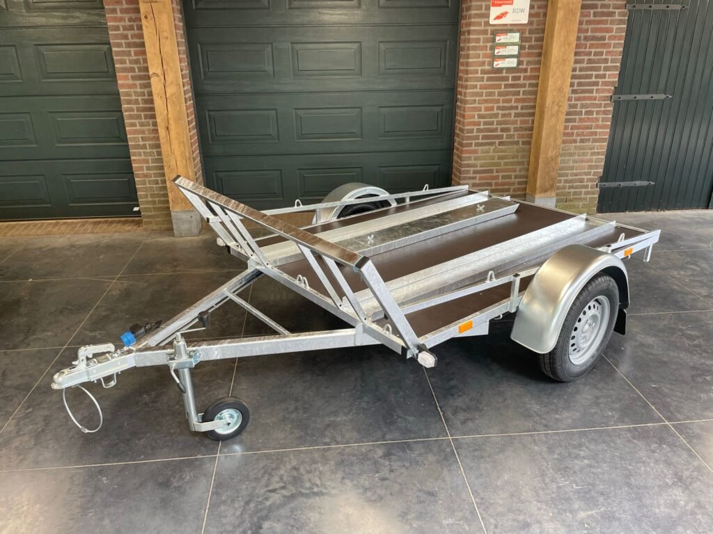 Syma motortrailer 3 enkelasser ongeremd
