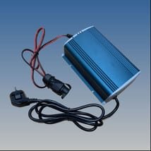 Acculader (los meegeleverd)