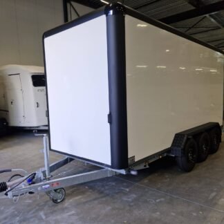 Henra gesloten aanhanger speciaalbouw